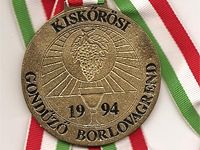 JUBILÁLÓ KISKŐRÖSI BORLOVAGOK JUBILÁLÓ KISKŐRÖSI BORLOVAGOK