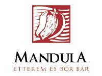 A MANDULA SÉFJE IS FŐZ HAITIÉRT A MANDULA SÉFJE IS FŐZ HAITIÉRT