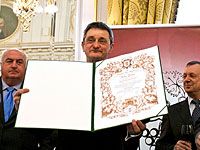 Vida Pétert, 2011. Év Bortermelőjét ünnepelte a szakma Vida Pétert, 2011. Év Bortermelőjét ünnepelte a szakma